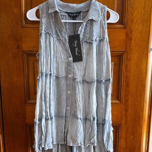 Young Threads Gray Sleeveless Button-Front Tunic